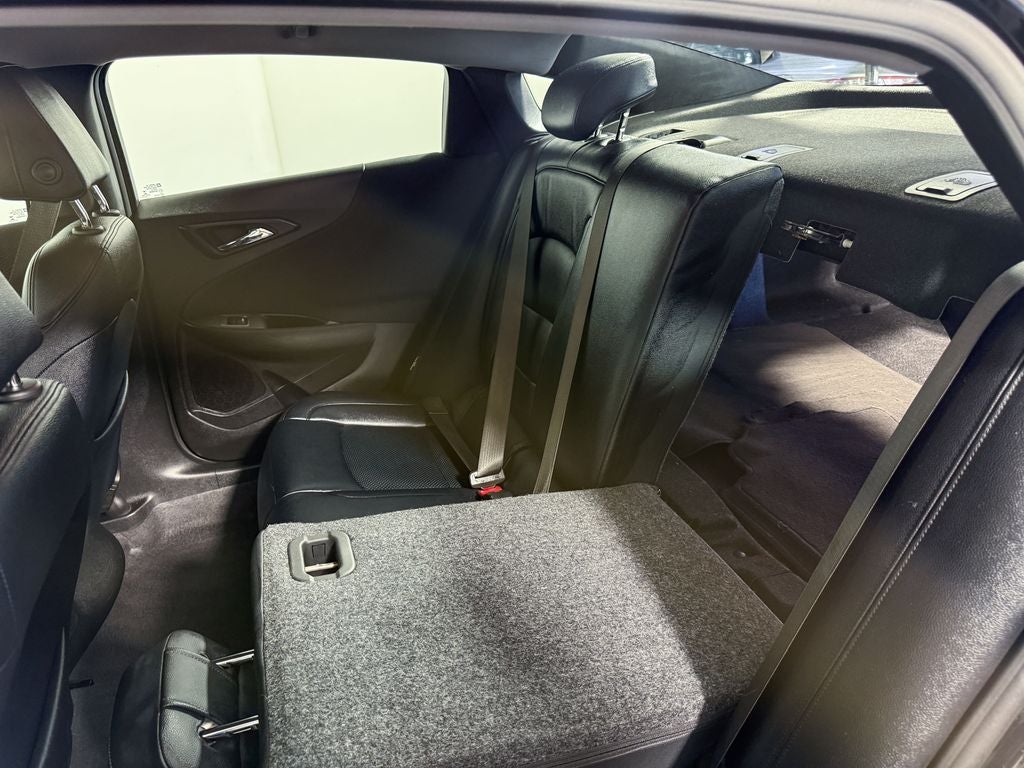 2023 Chevrolet Malibu LS 1LS