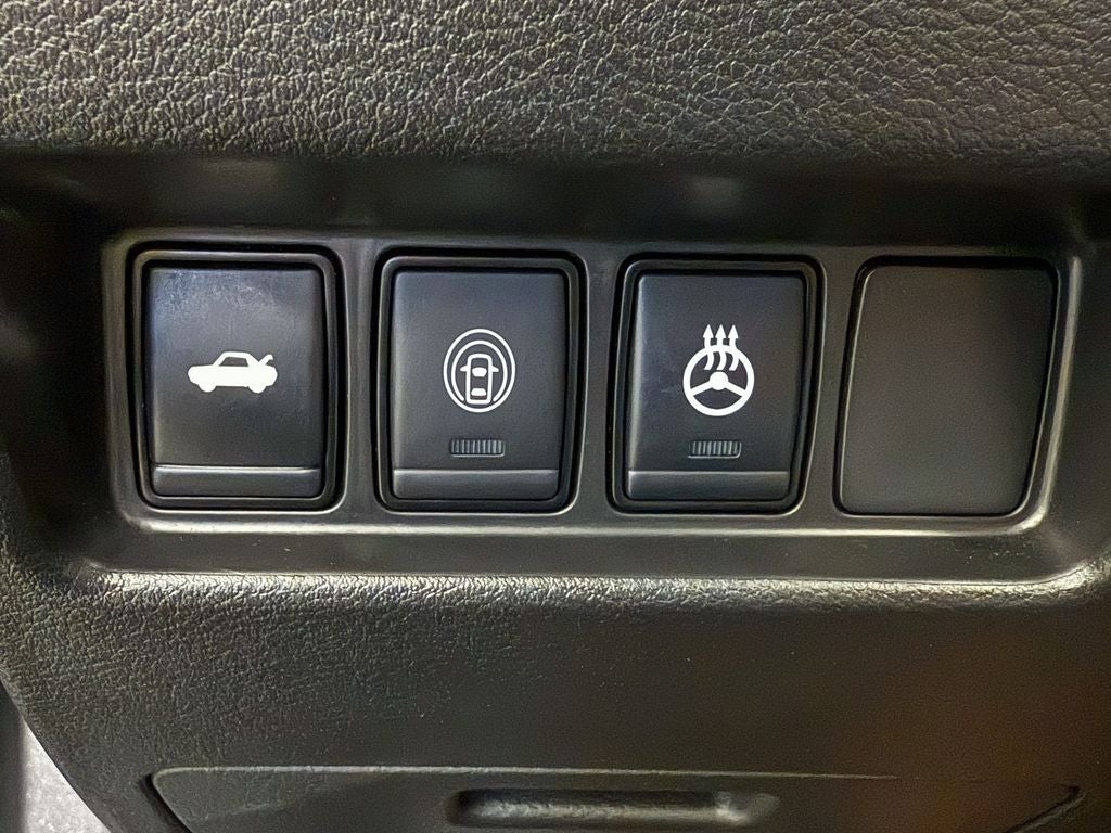 2023 Nissan Maxima SR