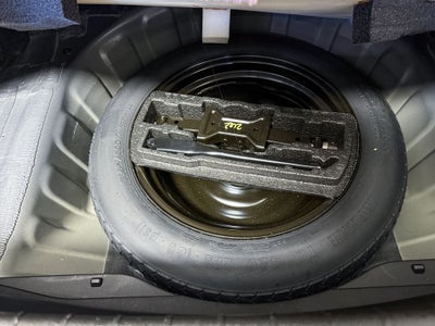 2023 Nissan Maxima SR