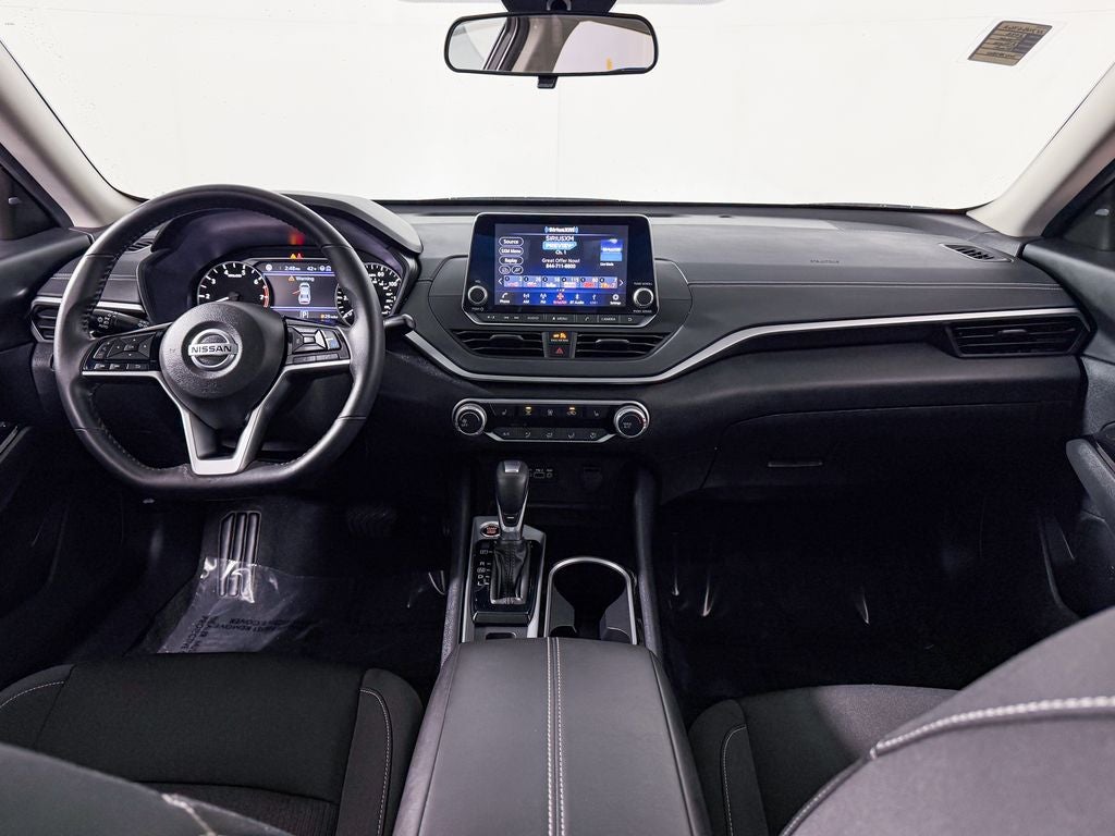 2022 Nissan Altima 2.5 SV