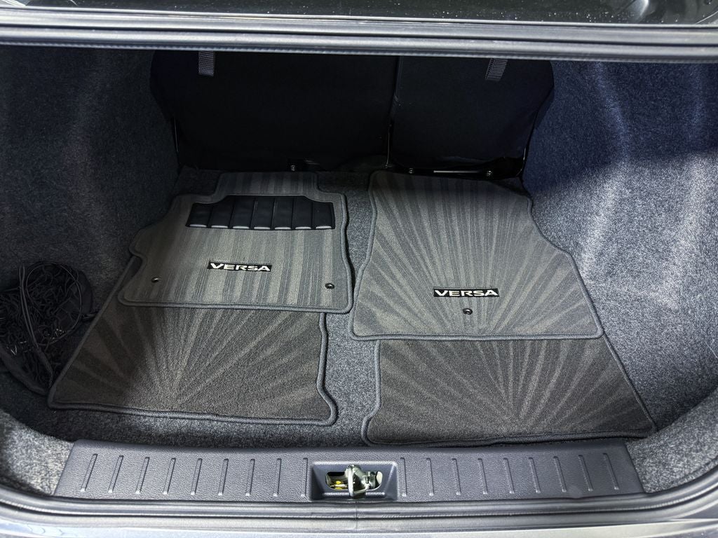 2024 Nissan Versa 1.6 S