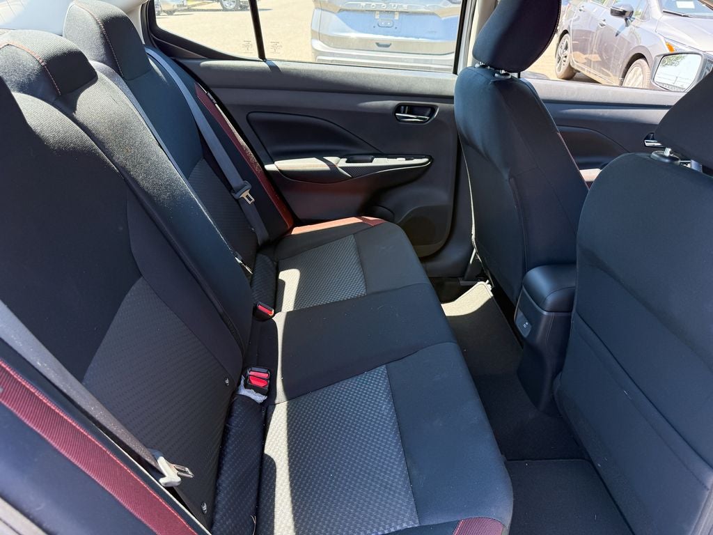 2025 Nissan Versa 1.6 SR
