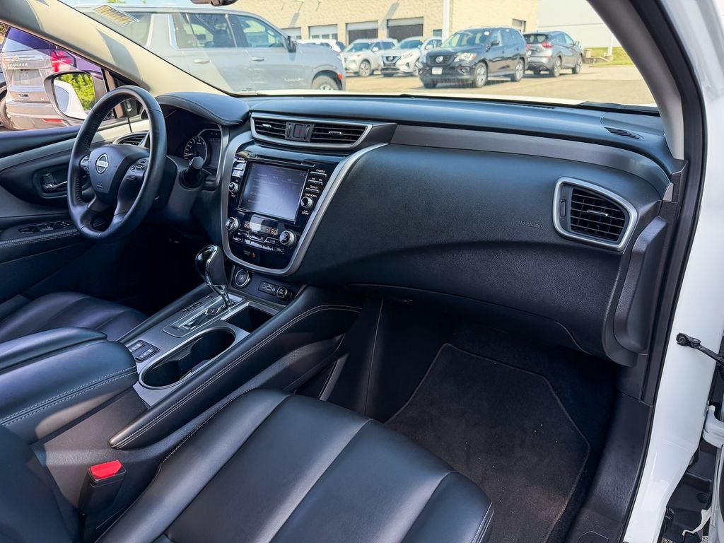 2022 Nissan Murano SV