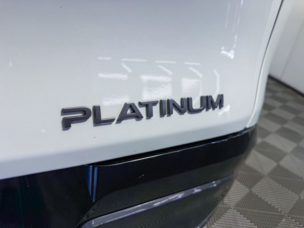 2025 Nissan Murano Platinum