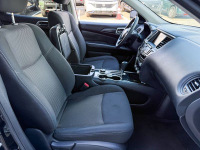 2020 Nissan Pathfinder S