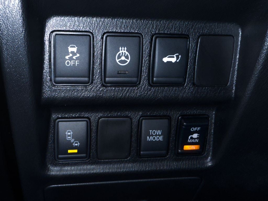 2020 Nissan Pathfinder SL