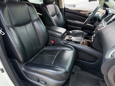 2017 Nissan Pathfinder Platinum