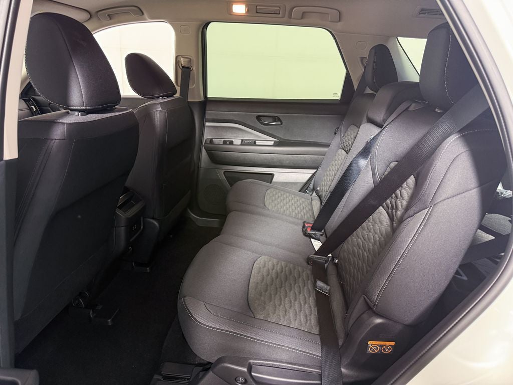 2024 Nissan Pathfinder S