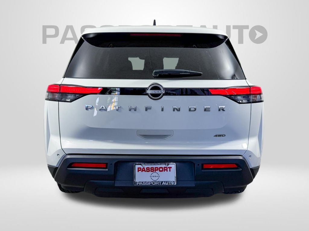 2024 Nissan Pathfinder S