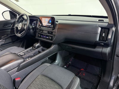 2024 Nissan Pathfinder S