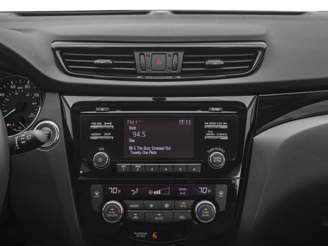 2018 Nissan Rogue Sport SV