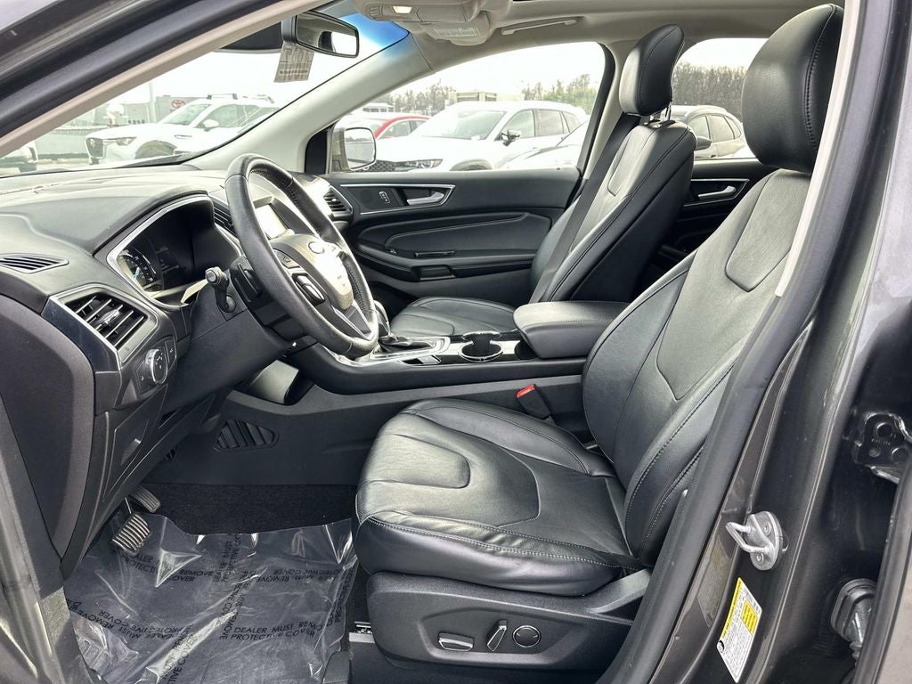 2016 Ford Edge Titanium