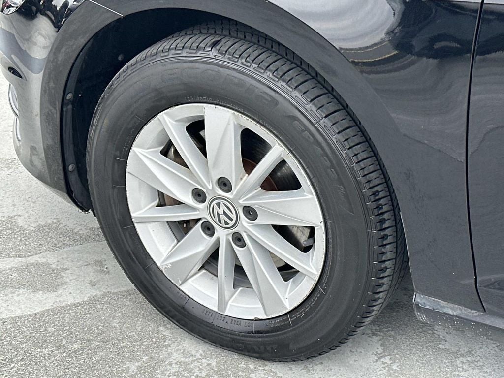 2016 Volkswagen Golf TSI S 4-Door