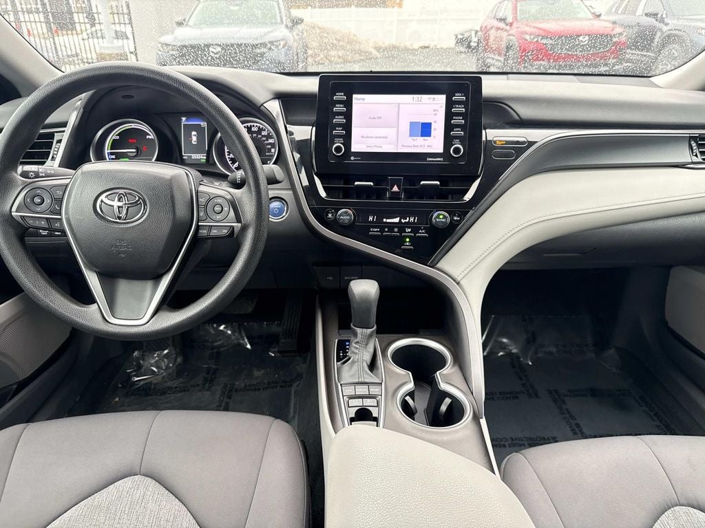 2023 Toyota Camry Hybrid LE