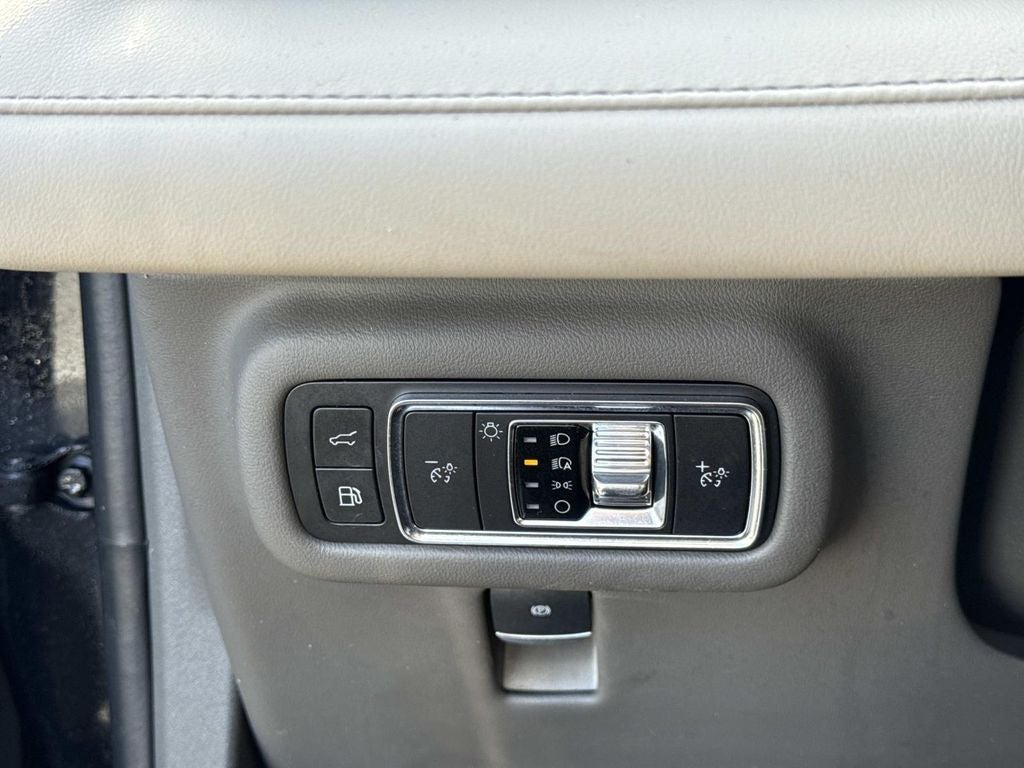 2025 Lincoln Nautilus Reserve