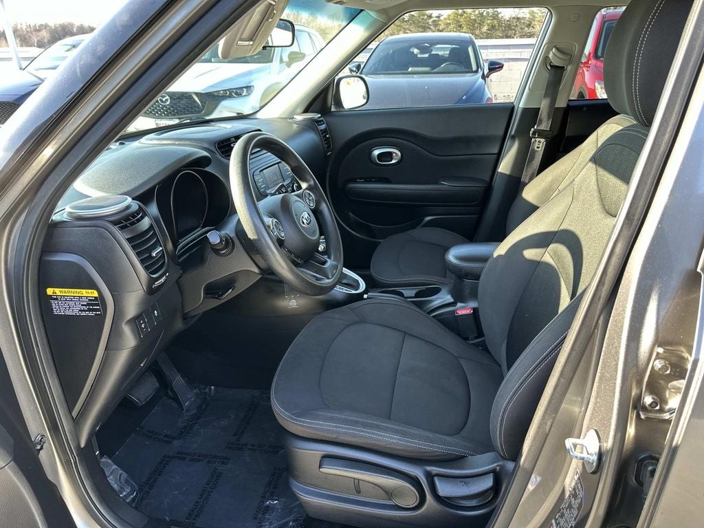 2016 Kia Soul Base