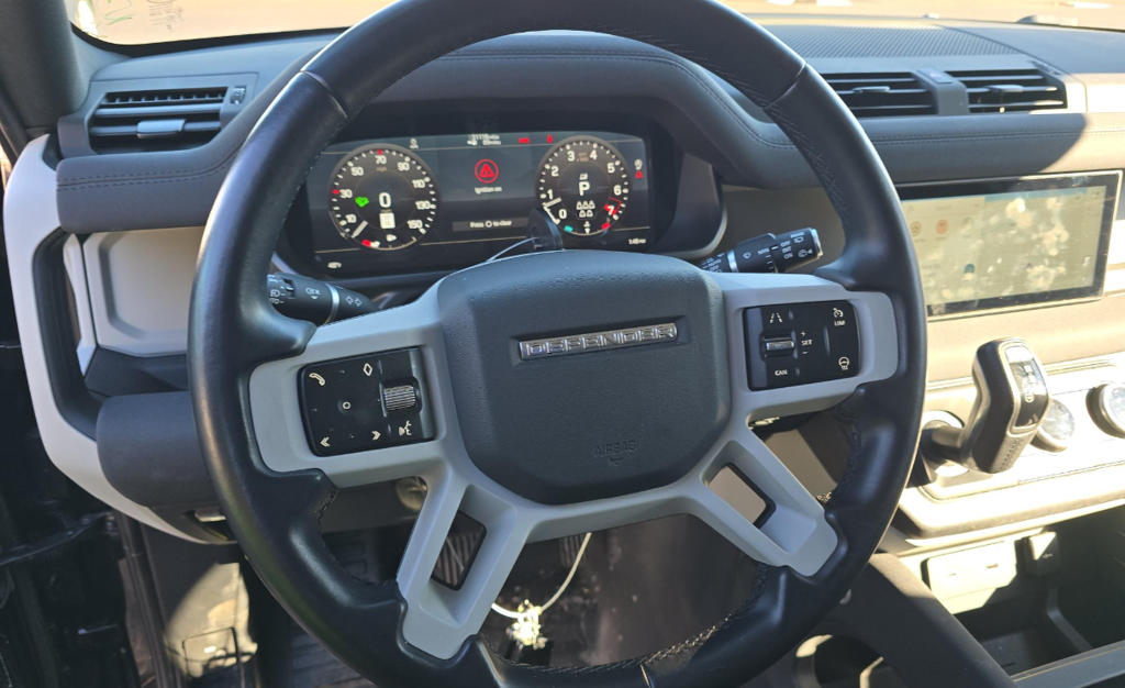 2023 Land Rover Defender 110 S