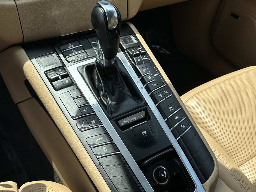 2018 Porsche Macan S
