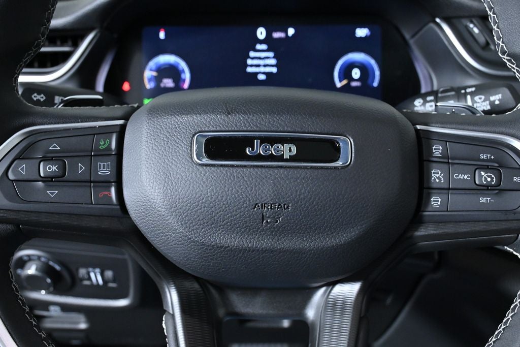 2024 Jeep Grand Cherokee L Laredo