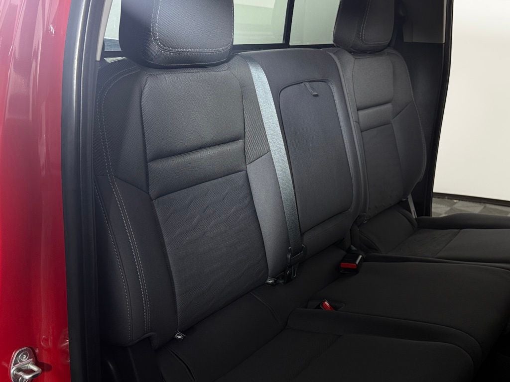 2022 Nissan Frontier SV Nissan Certified