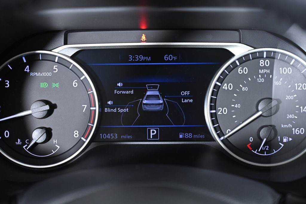 2025 Nissan Sentra SV Nissan Certified