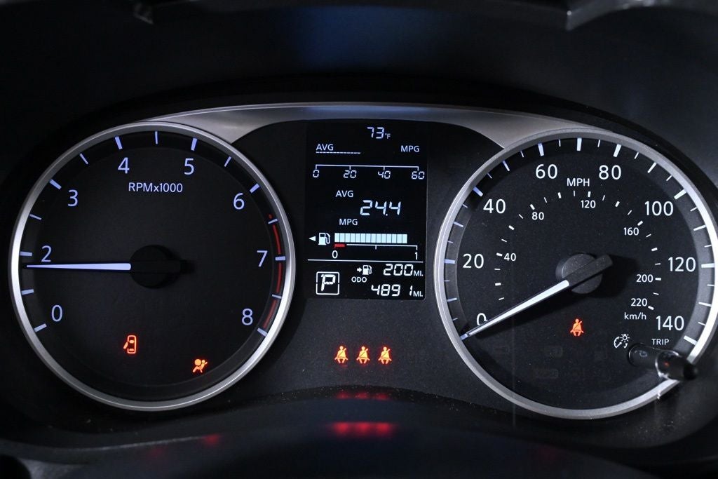 2022 Nissan Versa 1.6 S