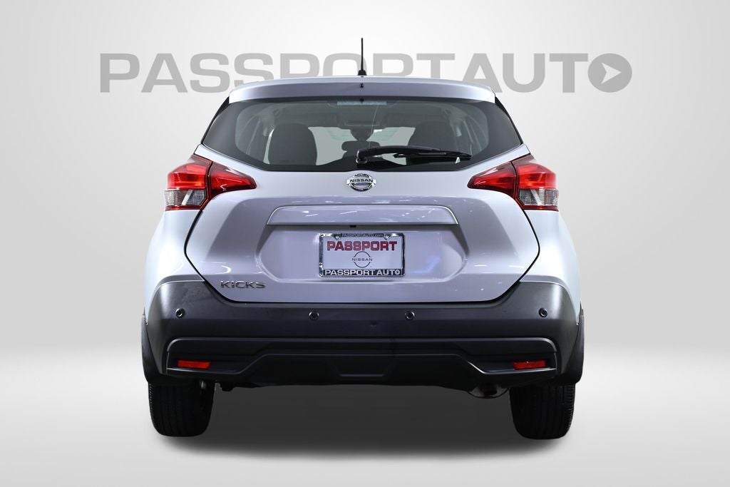 2020 Nissan Kicks S