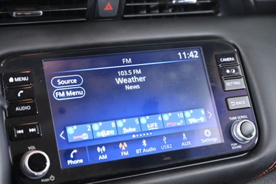 2021 Nissan Kicks SR