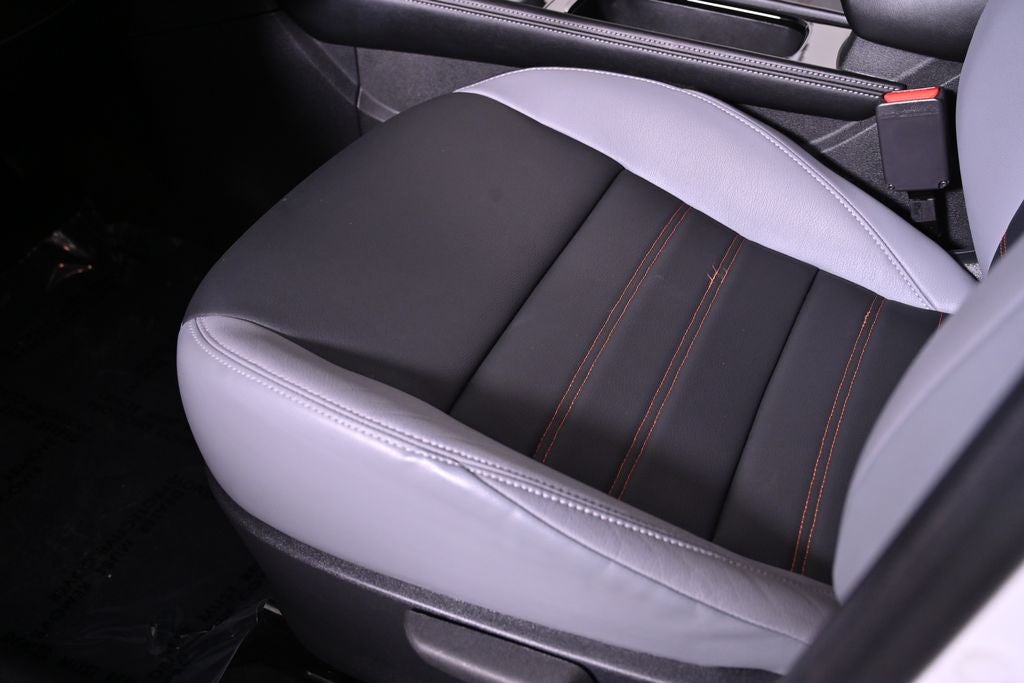 2023 Nissan Kicks SR Nissan Certified