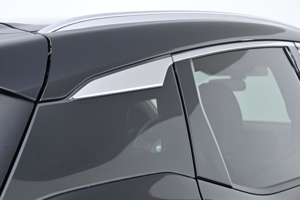 2025 Nissan Kicks SR Nissan Certified