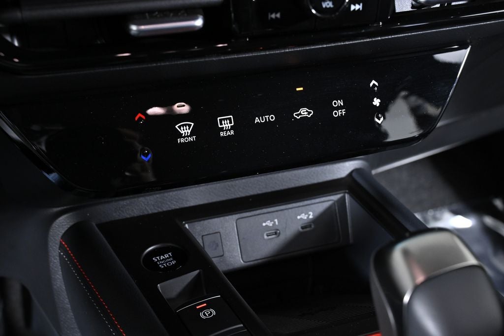 2025 Nissan Kicks SR Nissan Certified