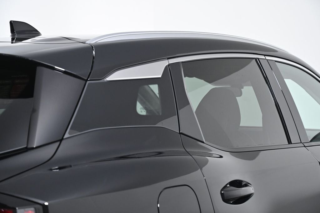 2025 Nissan Kicks SR Nissan Certified