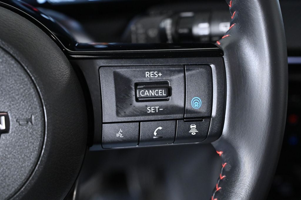 2025 Nissan Kicks SR Nissan Certified