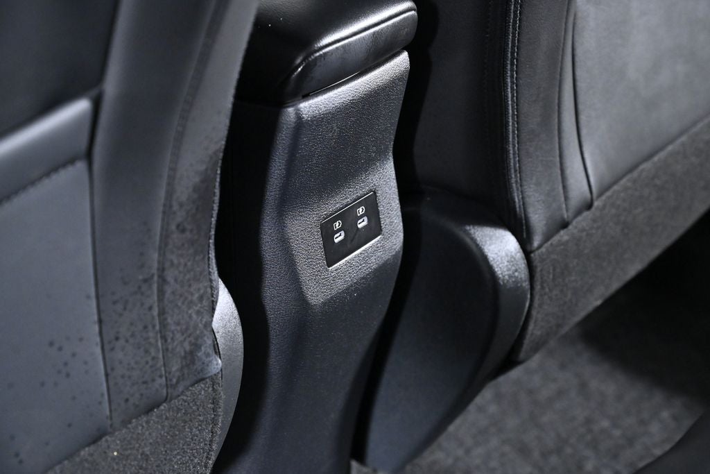 2025 Nissan Kicks SR Nissan Certified