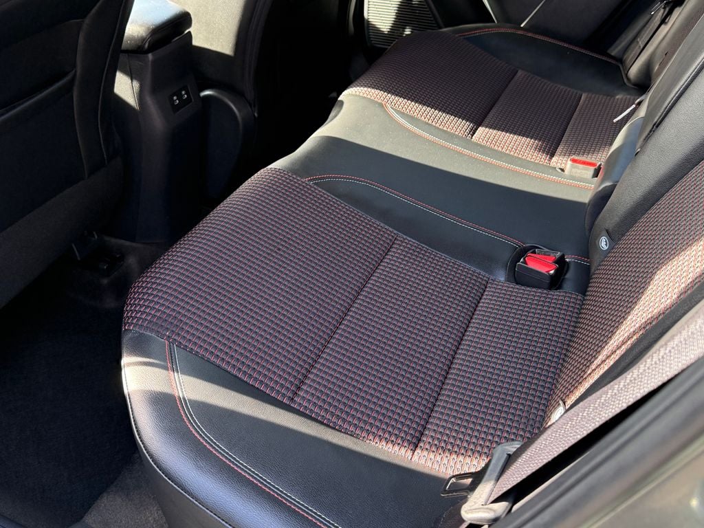 2025 Nissan Kicks SR Nissan Certified