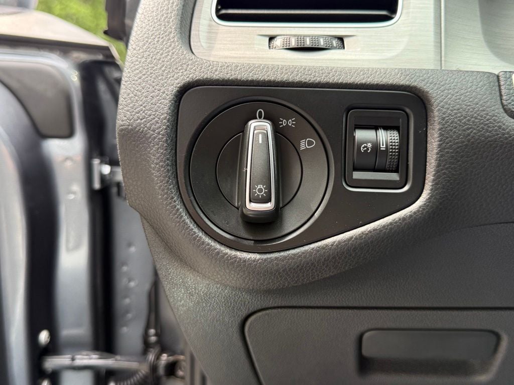 2015 Volkswagen Golf SportWagen S