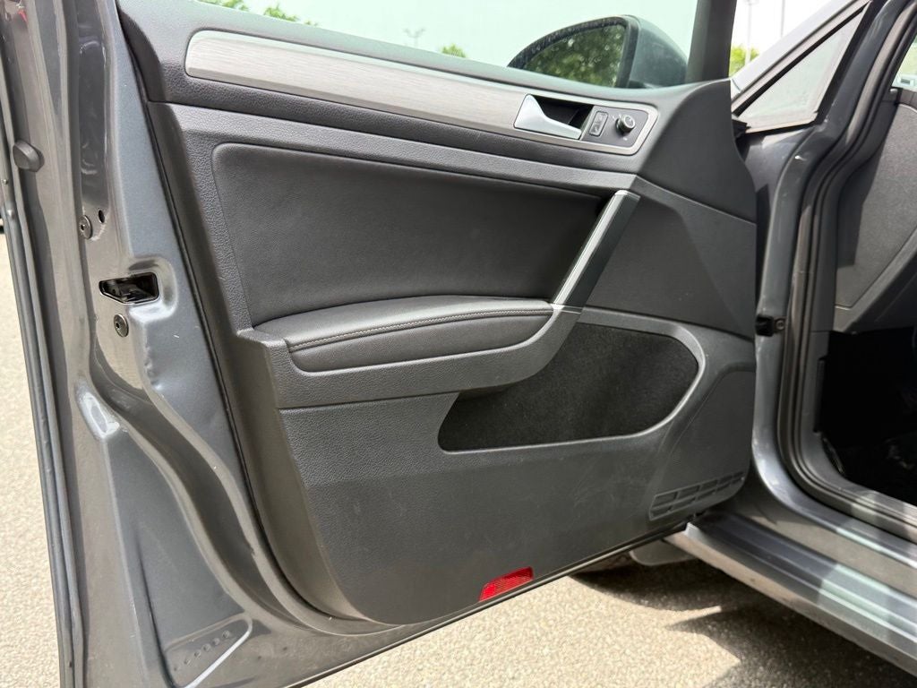 2015 Volkswagen Golf SportWagen S
