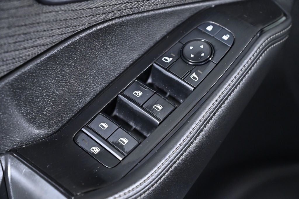2023 Nissan Rogue SV Nissan Certified