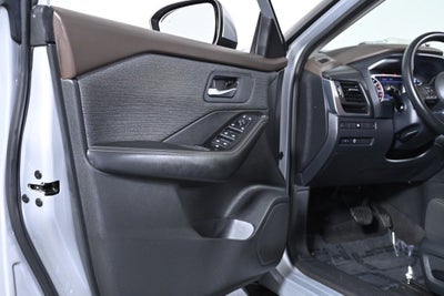 2023 Nissan Rogue SV Nissan Certified