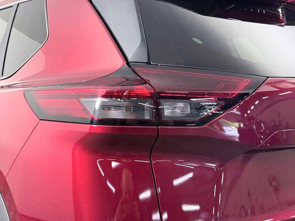 2023 Nissan Rogue SV Nissan Certified