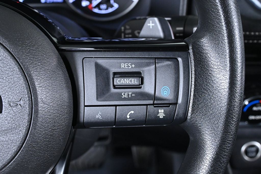 2022 Nissan Rogue SV Nissan Certified