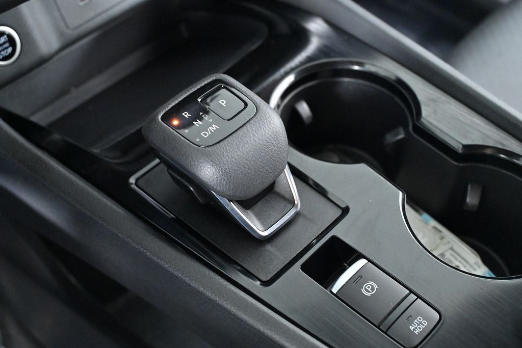 2023 Nissan Rogue SV Nissan Certified