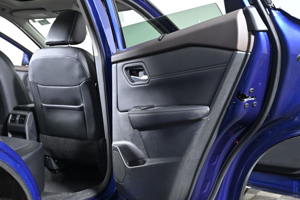 2023 Nissan Rogue SV Nissan Certified