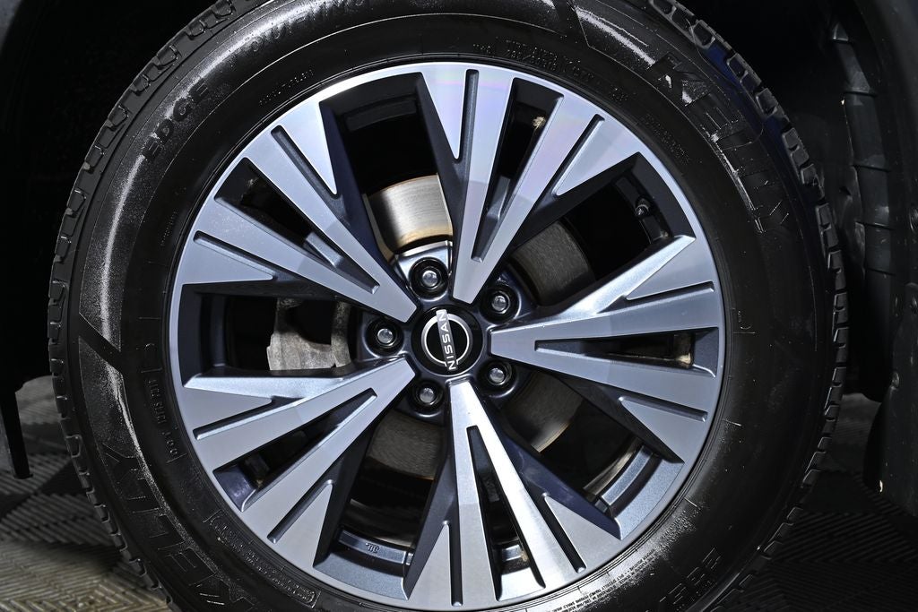 2023 Nissan Rogue SV Nissan Certified