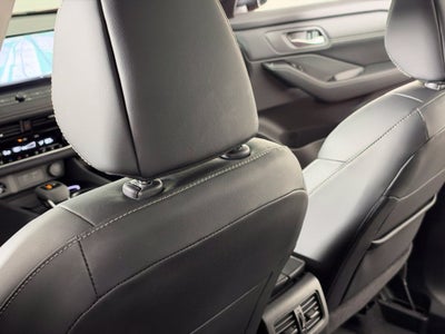 2024 Nissan Rogue SL Nissan Certified