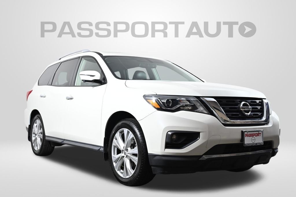2019 Nissan Pathfinder SL