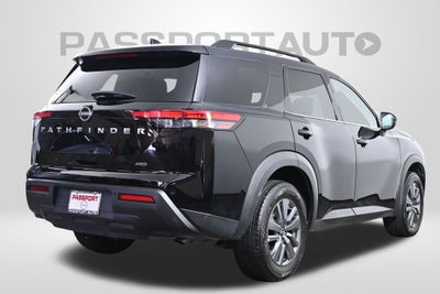 2025 Nissan Pathfinder SV