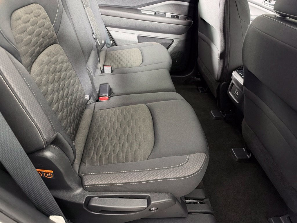 2023 Nissan Pathfinder SV Nissan Certified