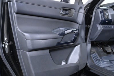 2025 Nissan Pathfinder SV Nissan Certified