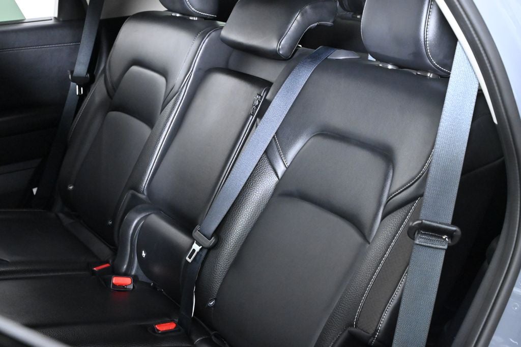 2024 Nissan Pathfinder SL Nissan Certified